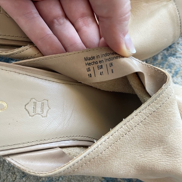 Aldo Size 10 Beige Heel - Picture 4 of 6